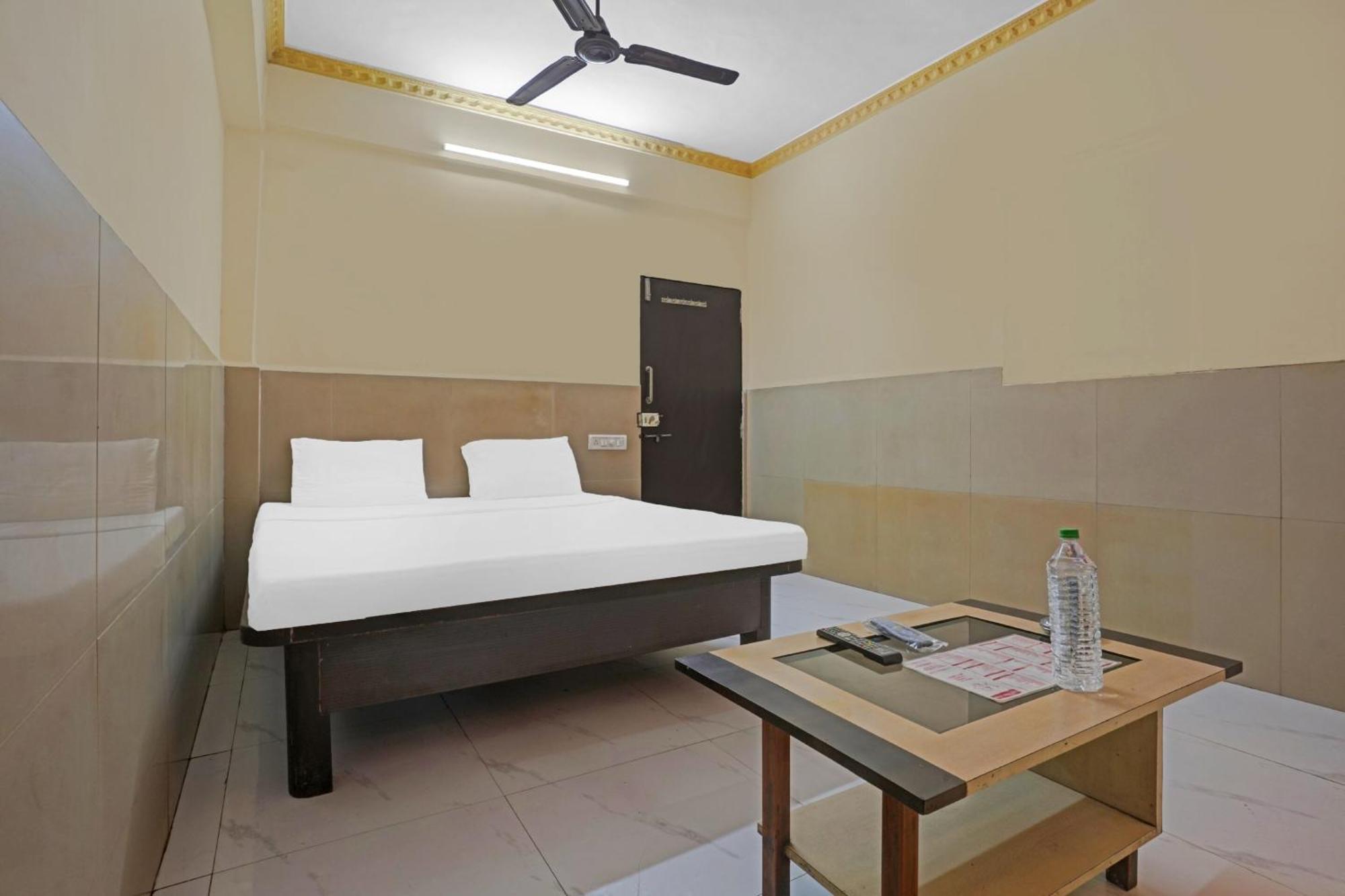 Spot On 81122 Alfa Lodge Mumbai Luaran gambar